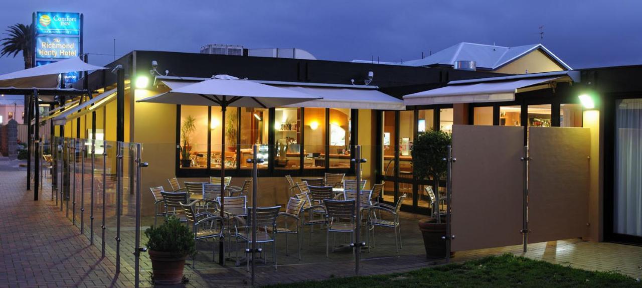 Richmond Henty Hotel Portland Bagian luar foto