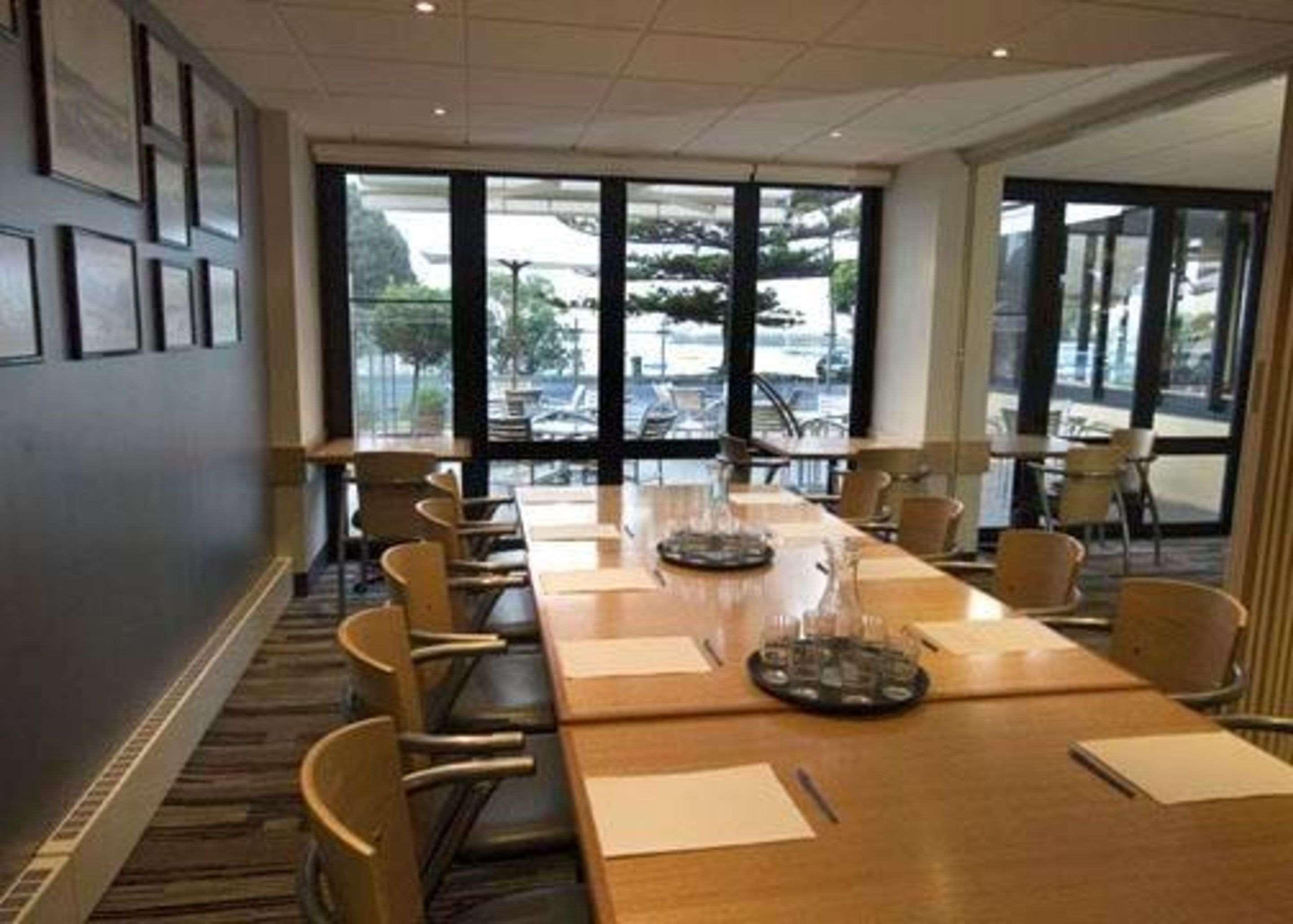 Richmond Henty Hotel Portland Bagian luar foto