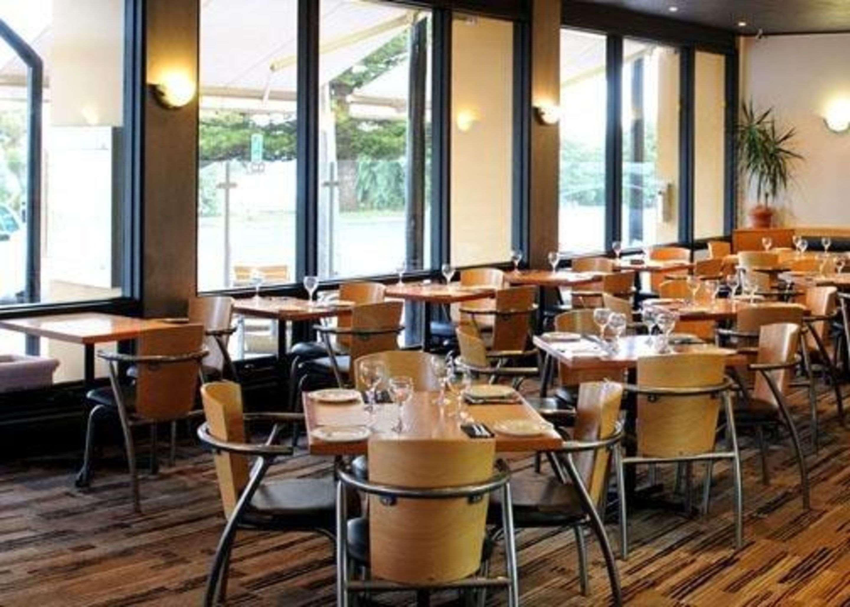 Richmond Henty Hotel Portland Bagian luar foto