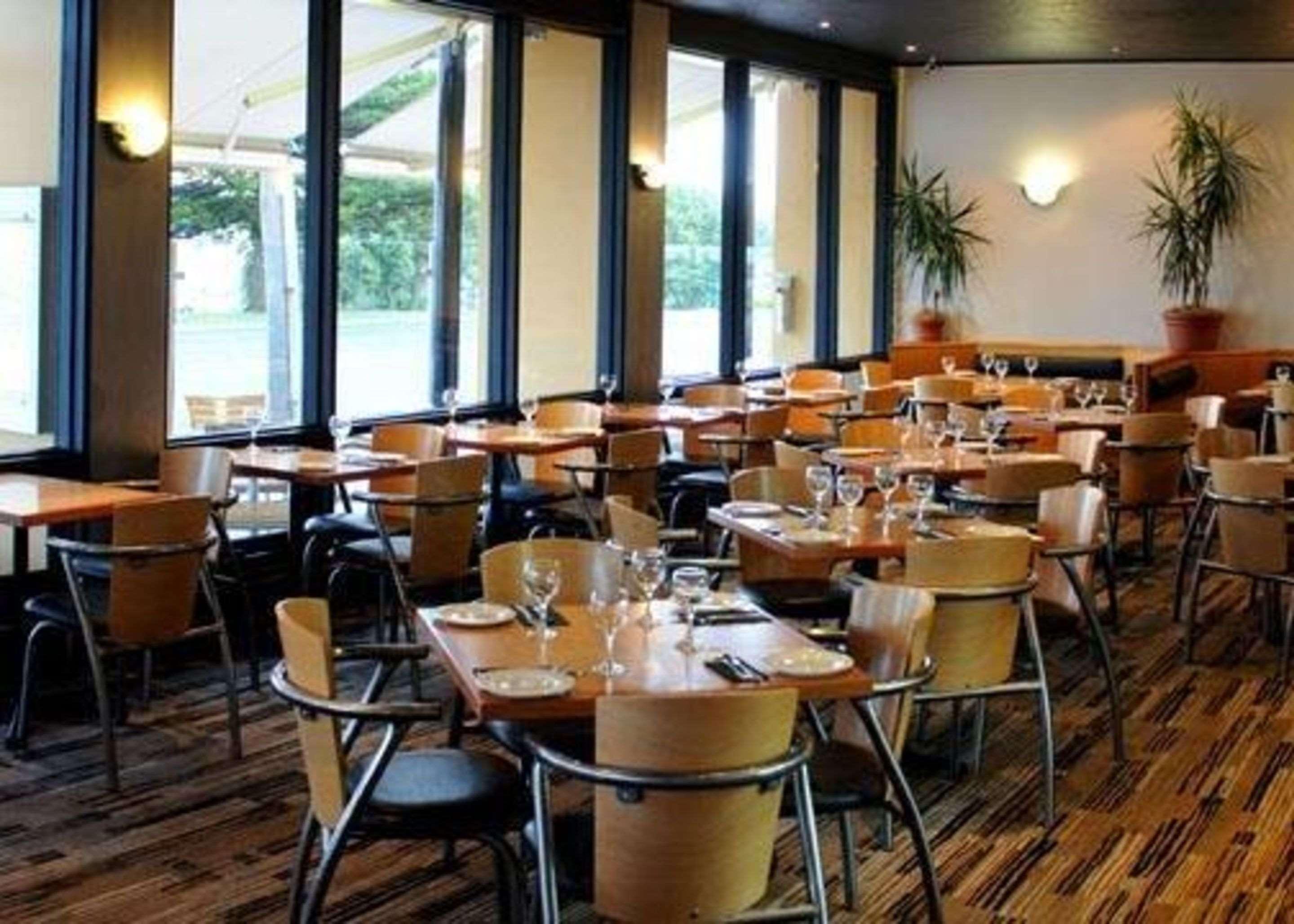 Richmond Henty Hotel Portland Bagian luar foto