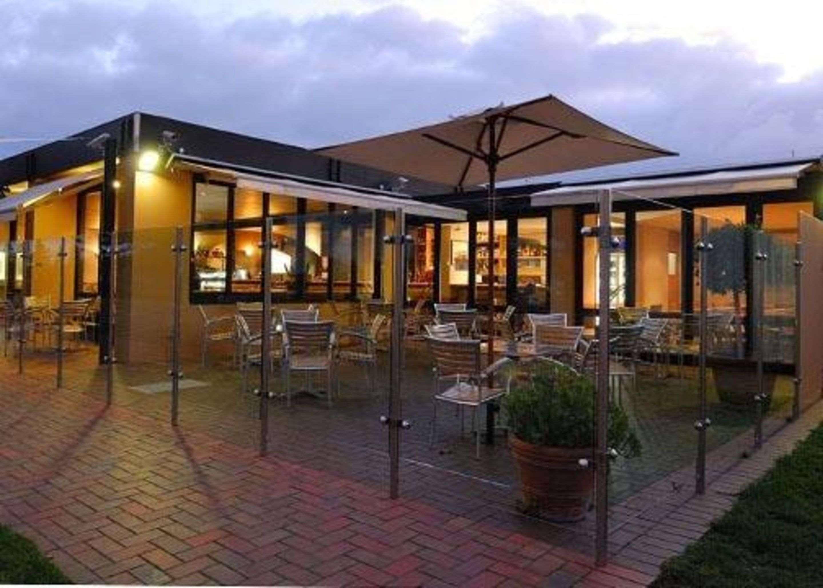 Richmond Henty Hotel Portland Bagian luar foto