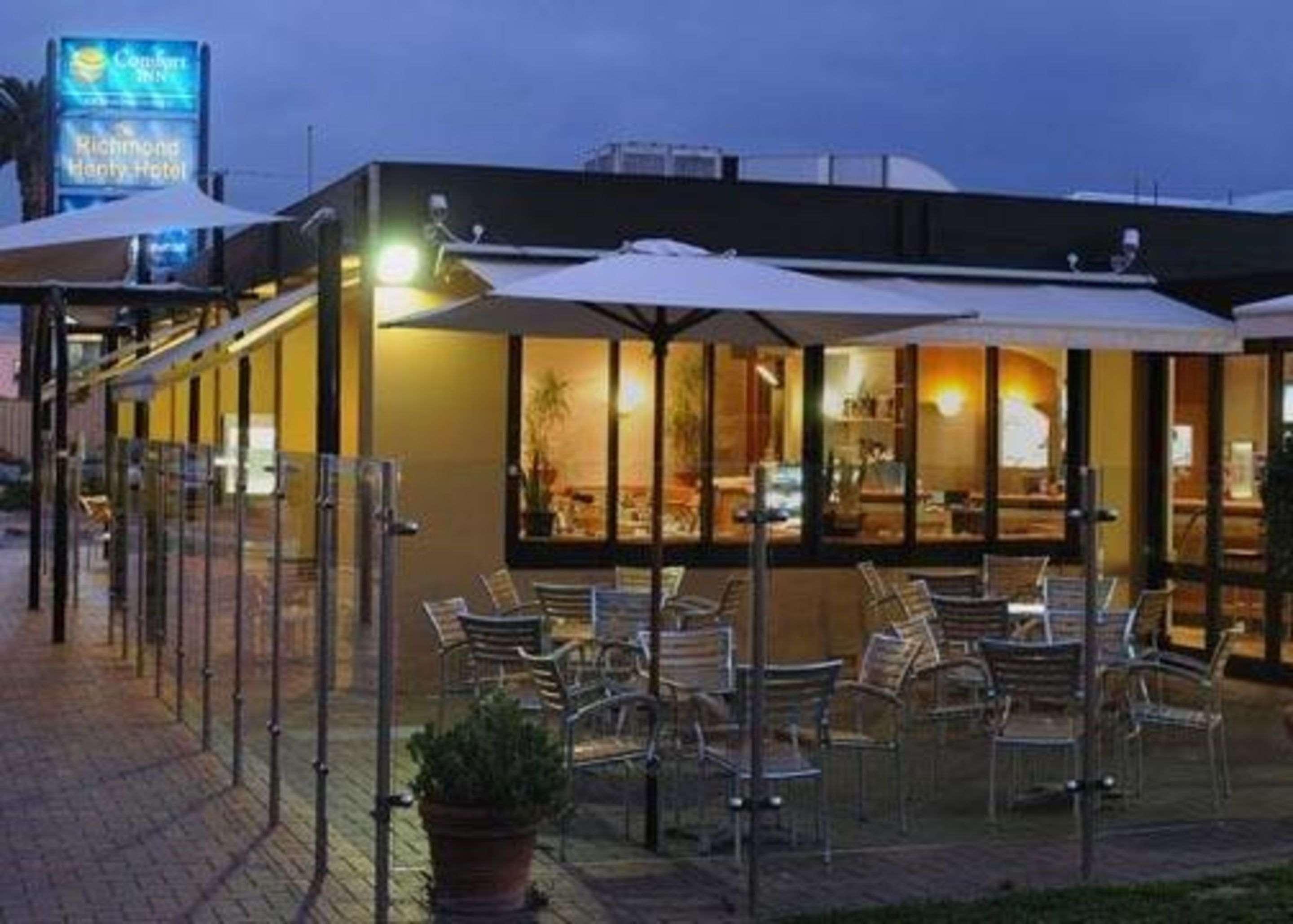 Richmond Henty Hotel Portland Bagian luar foto
