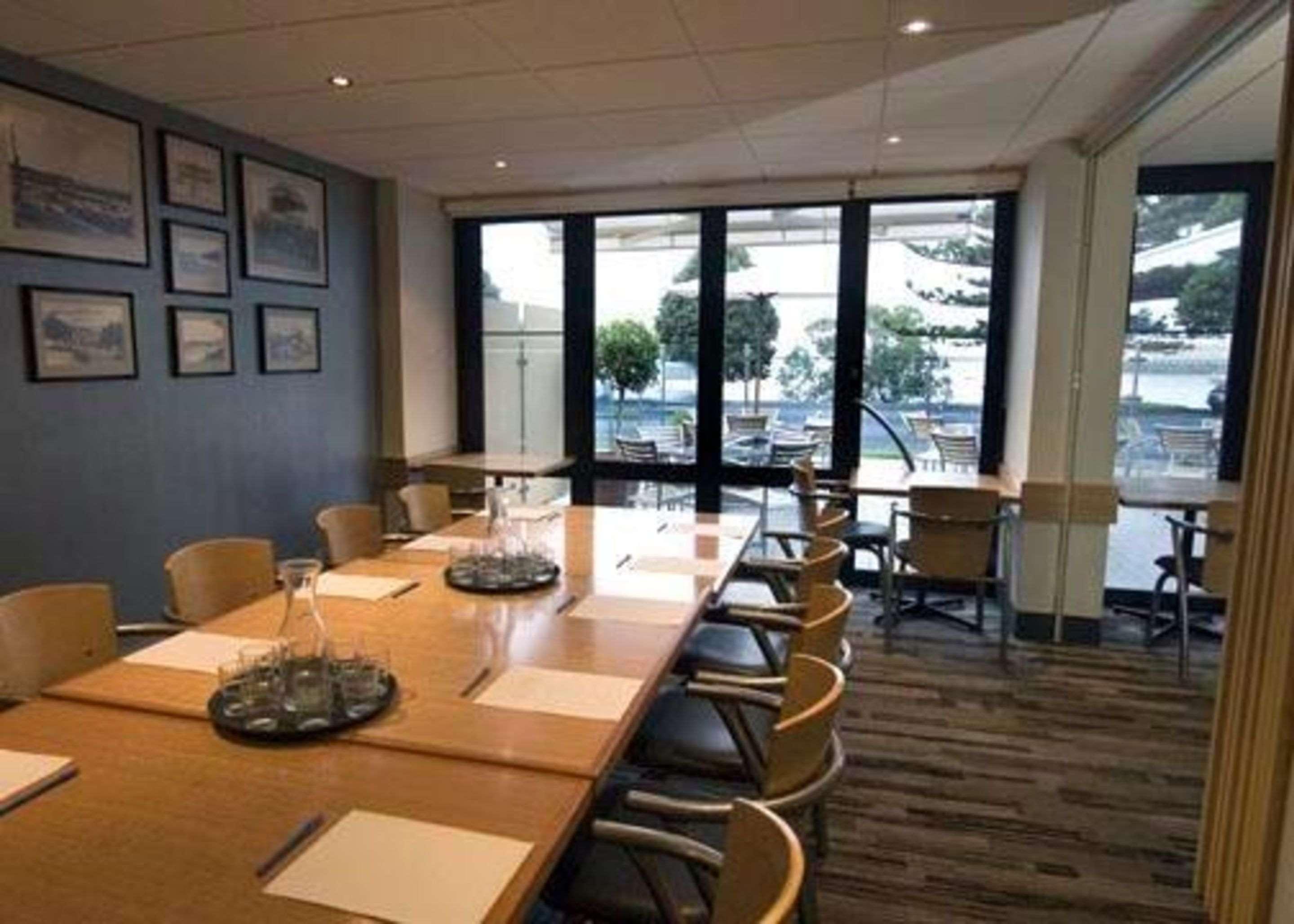 Richmond Henty Hotel Portland Bagian luar foto