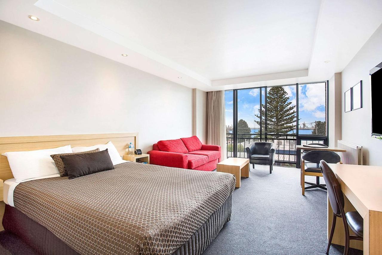 Richmond Henty Hotel Portland Bagian luar foto