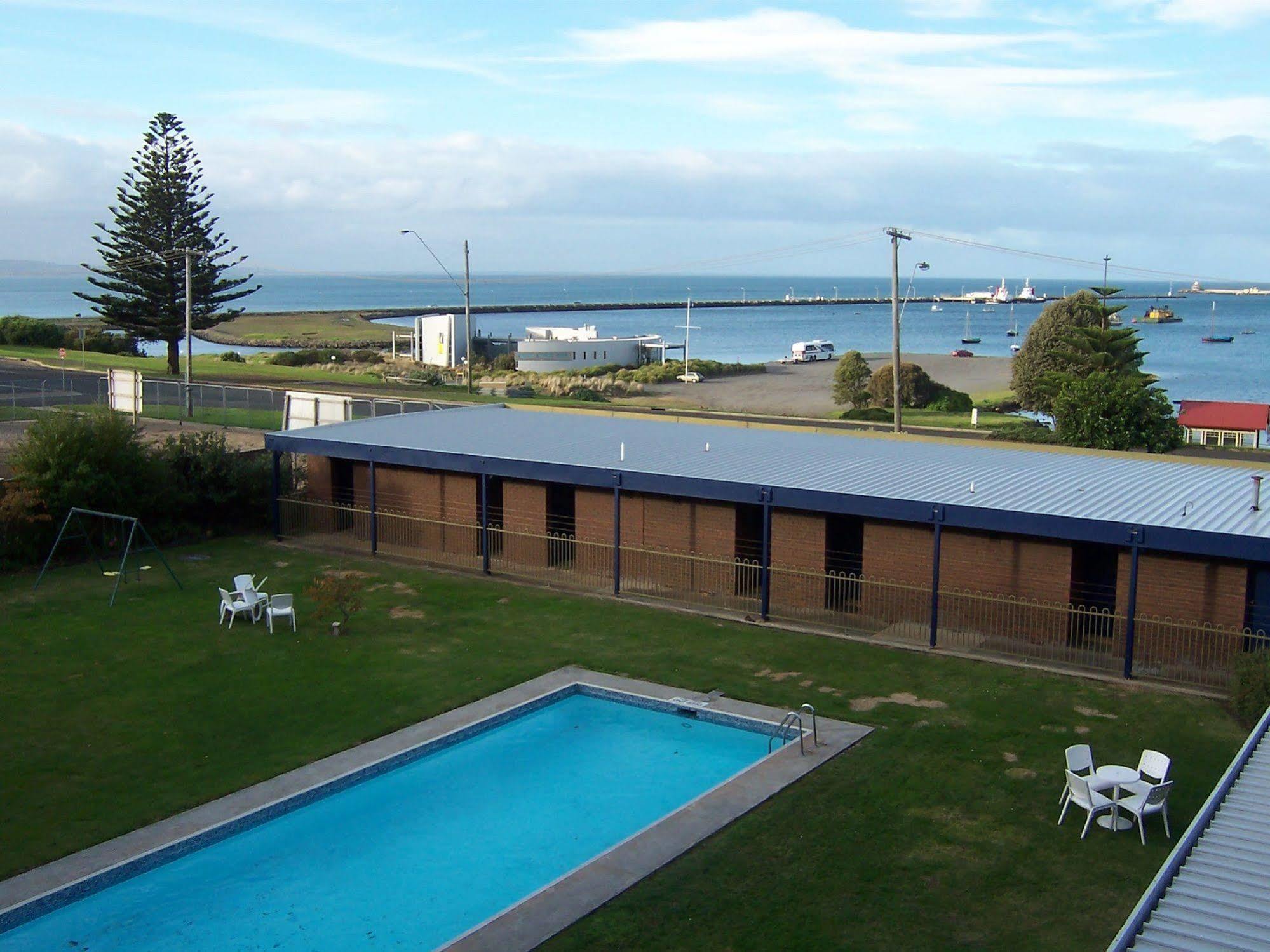 Richmond Henty Hotel Portland Bagian luar foto