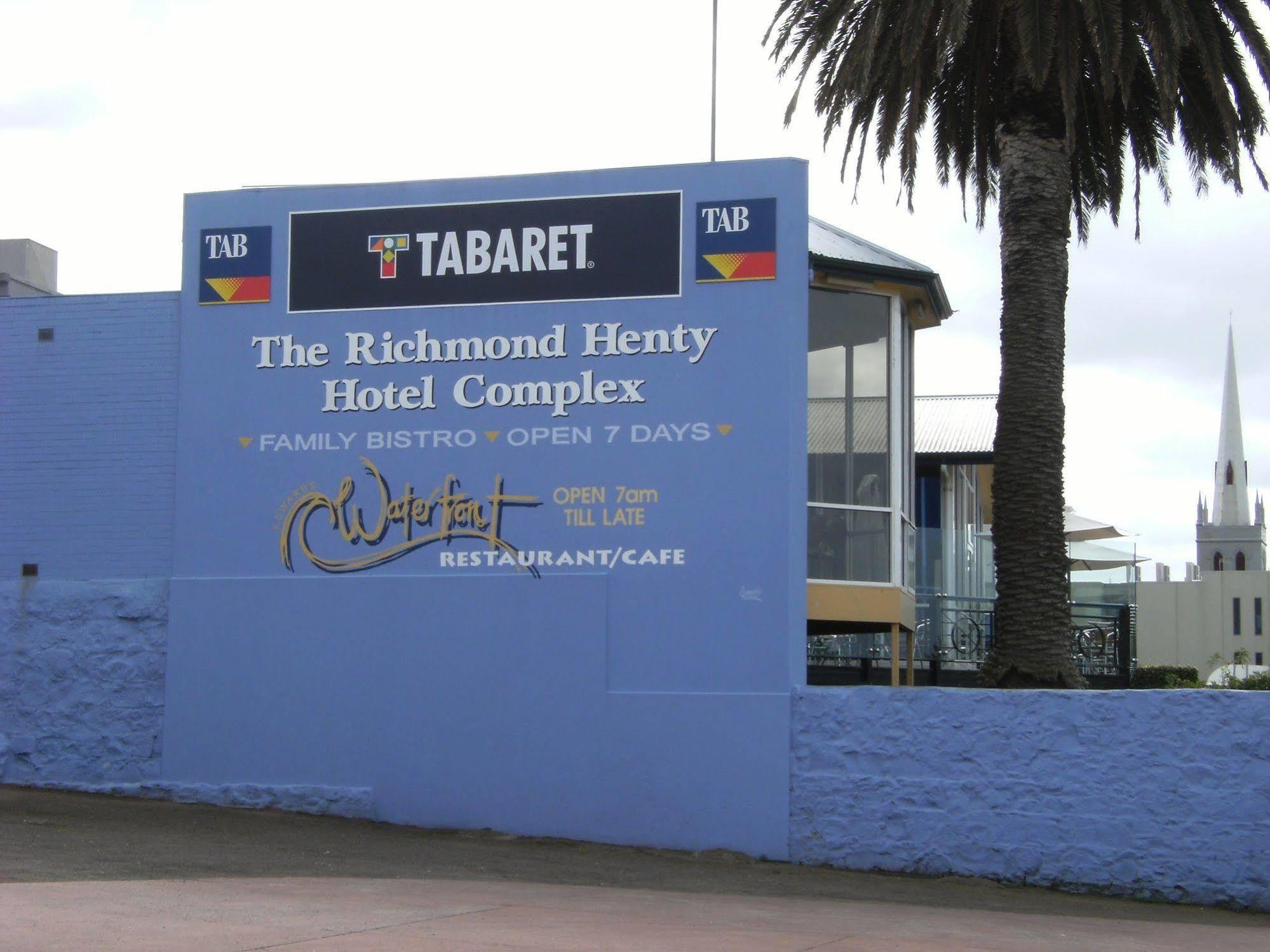 Richmond Henty Hotel Portland Bagian luar foto