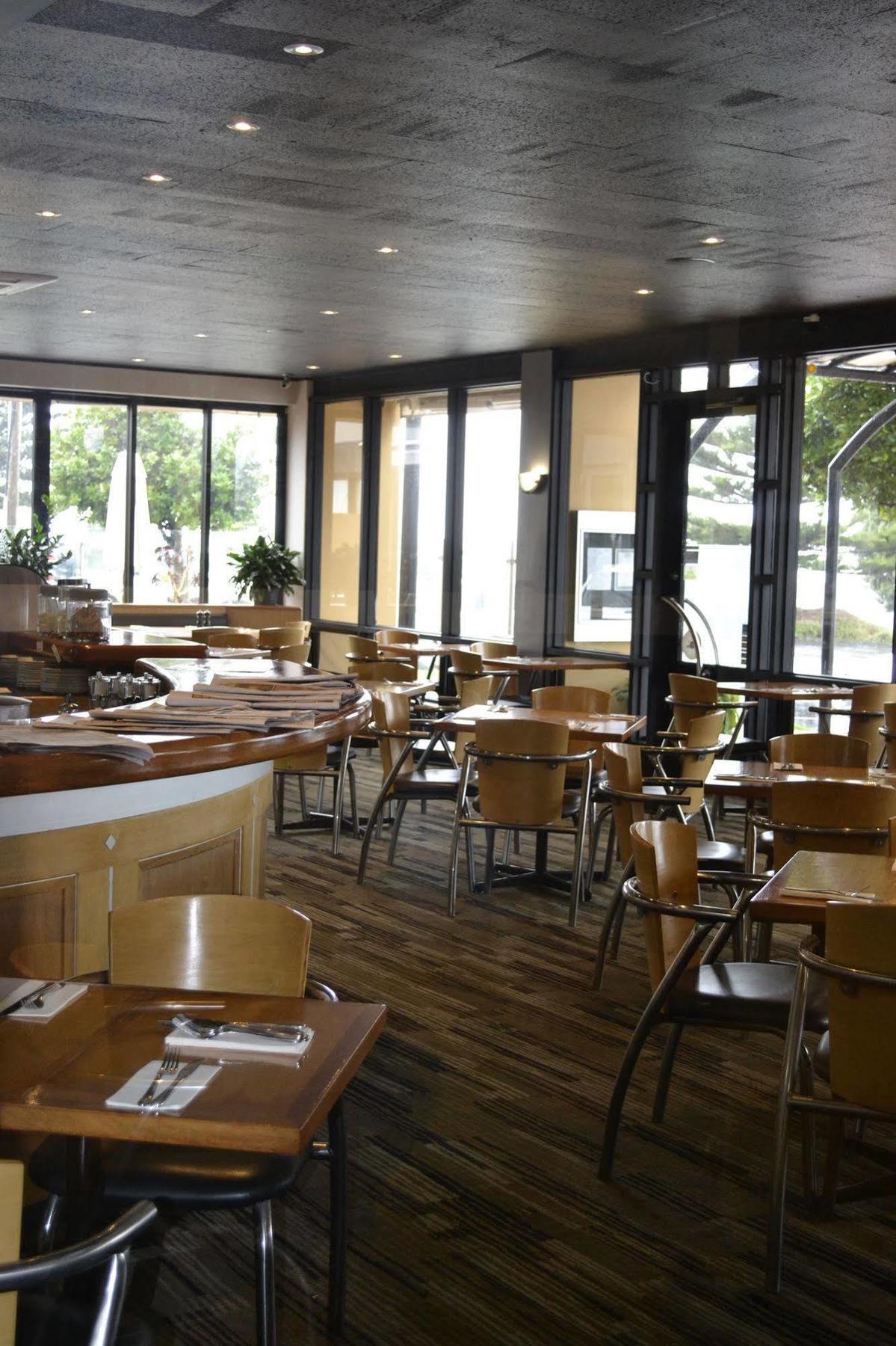 Richmond Henty Hotel Portland Bagian luar foto